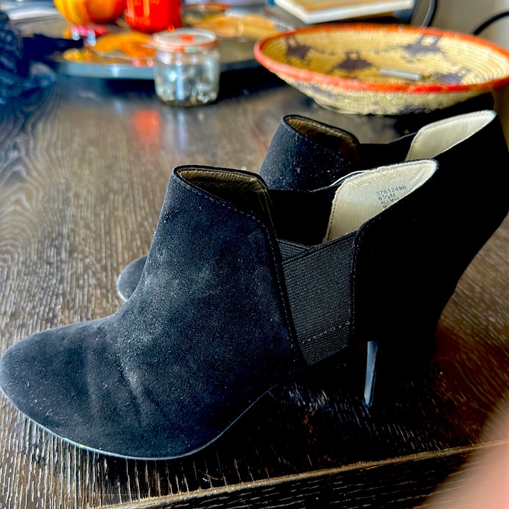 Black slip on heels